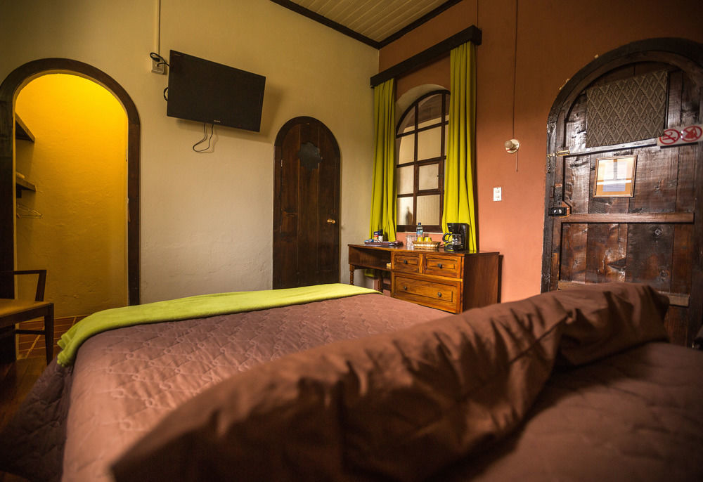Hotel Modelo Κετσαλτενάνγκο Εξωτερικό φωτογραφία