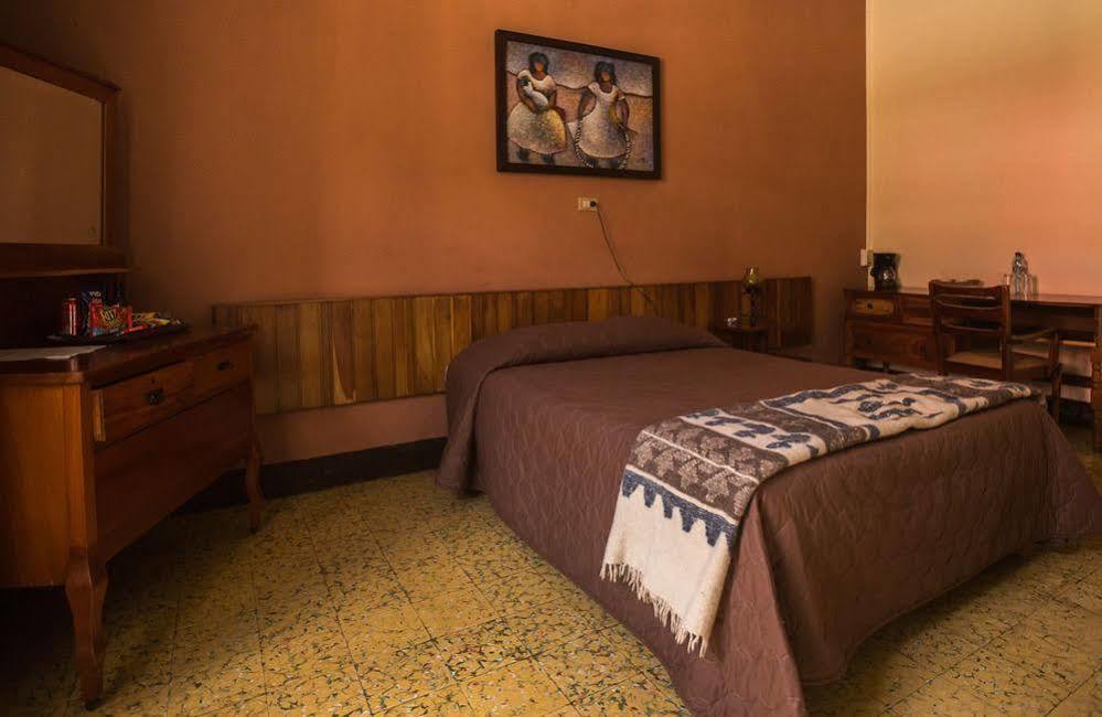 Hotel Modelo Κετσαλτενάνγκο Εξωτερικό φωτογραφία